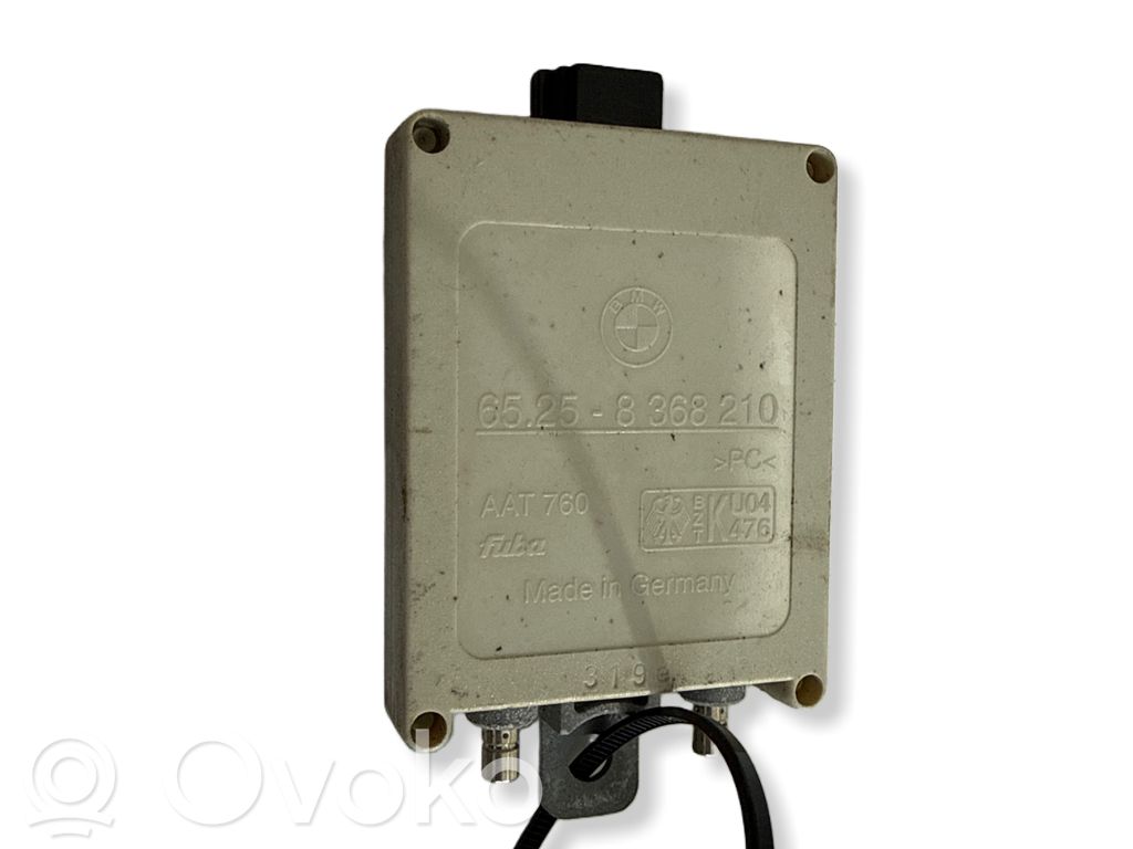 BMW 3 E46 Antenos stiprintuvas 