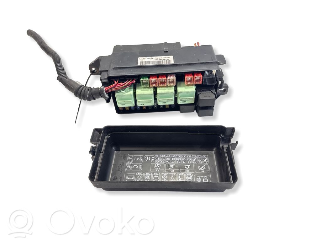 Mini One - Cooper R50 - 53 Fuse box set 
