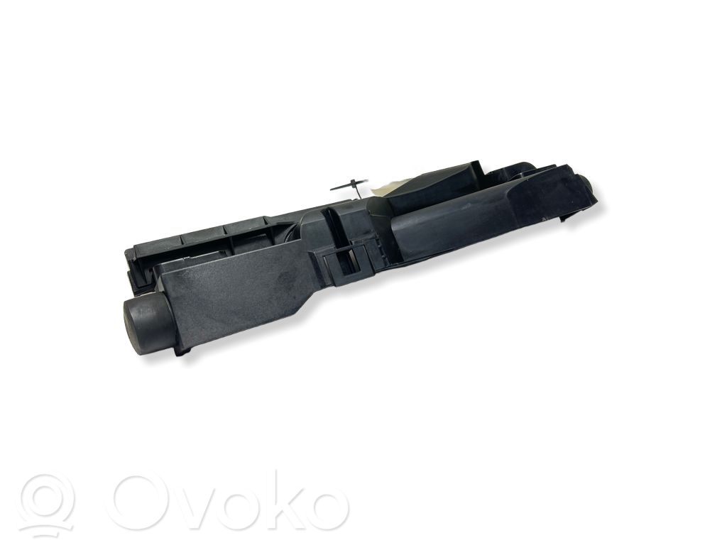 BMW Z4 E85 E86 Radiator mount bracket 