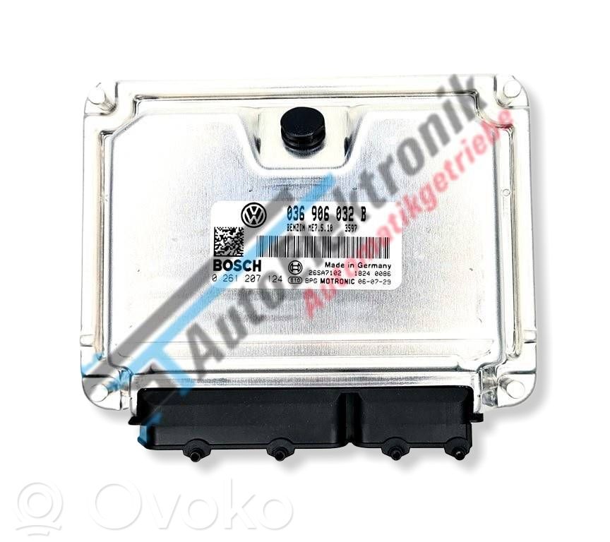Volkswagen Golf IV Engine control unit/module 