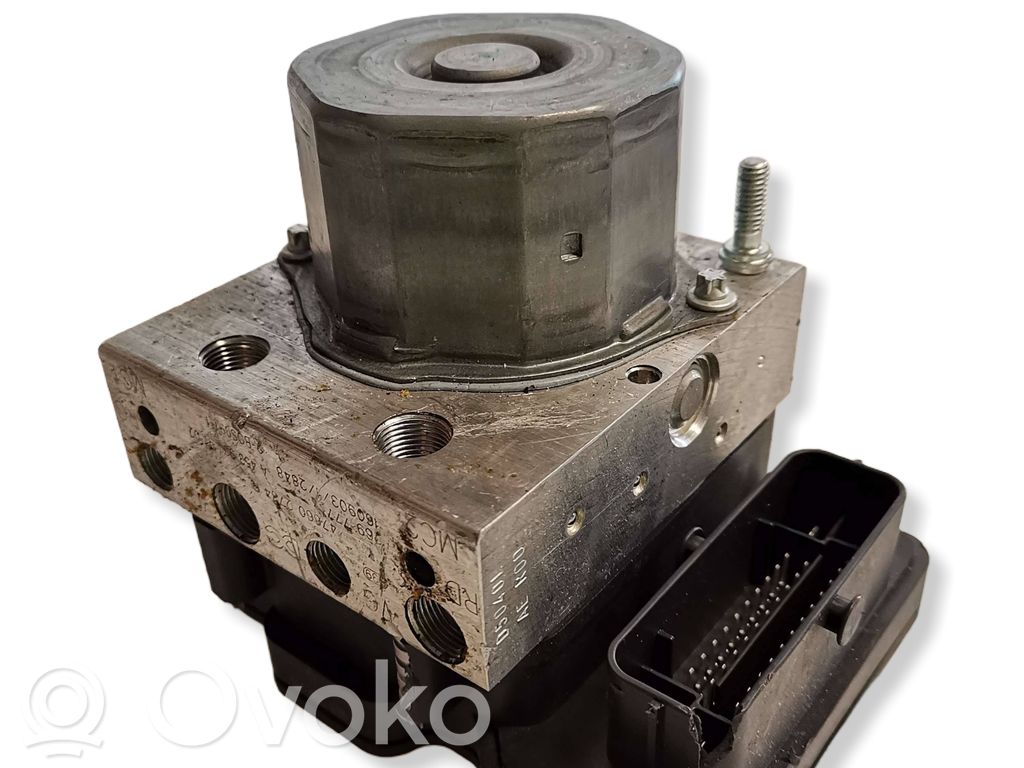 Smart ForFour II W453 ABS Pump 