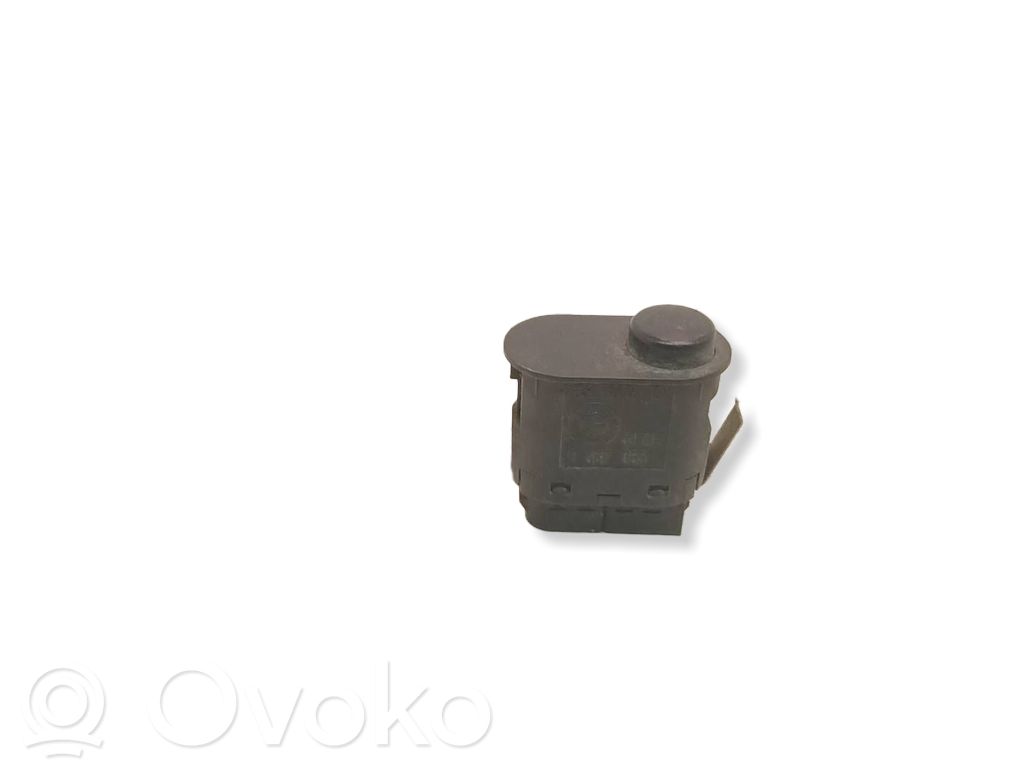 Sumuvalojen kytkin   1387055,03000210