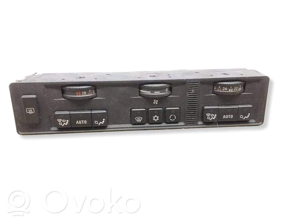 BMW 5 E34 Climate control unit 
