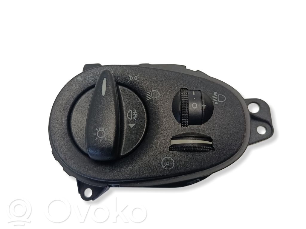 Ford Focus Light switch 