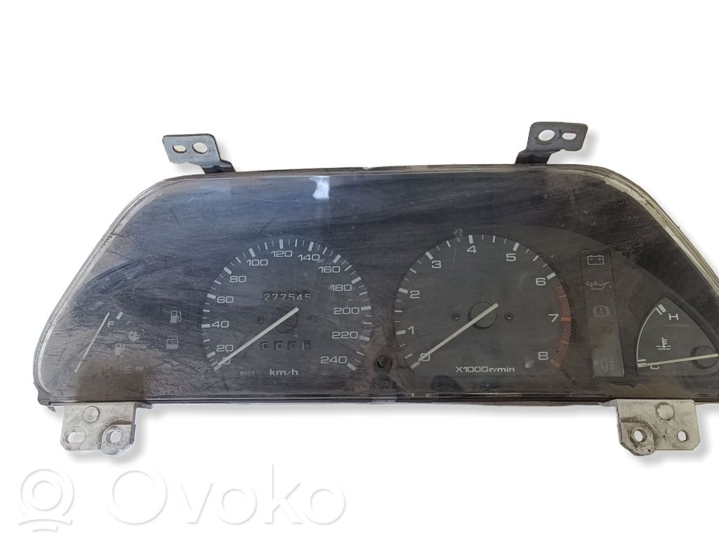 Mazda 323 Speedometer (instrument cluster) 
