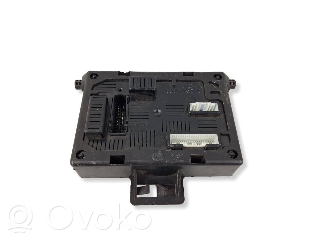Renault Clio III Comfort/convenience module 