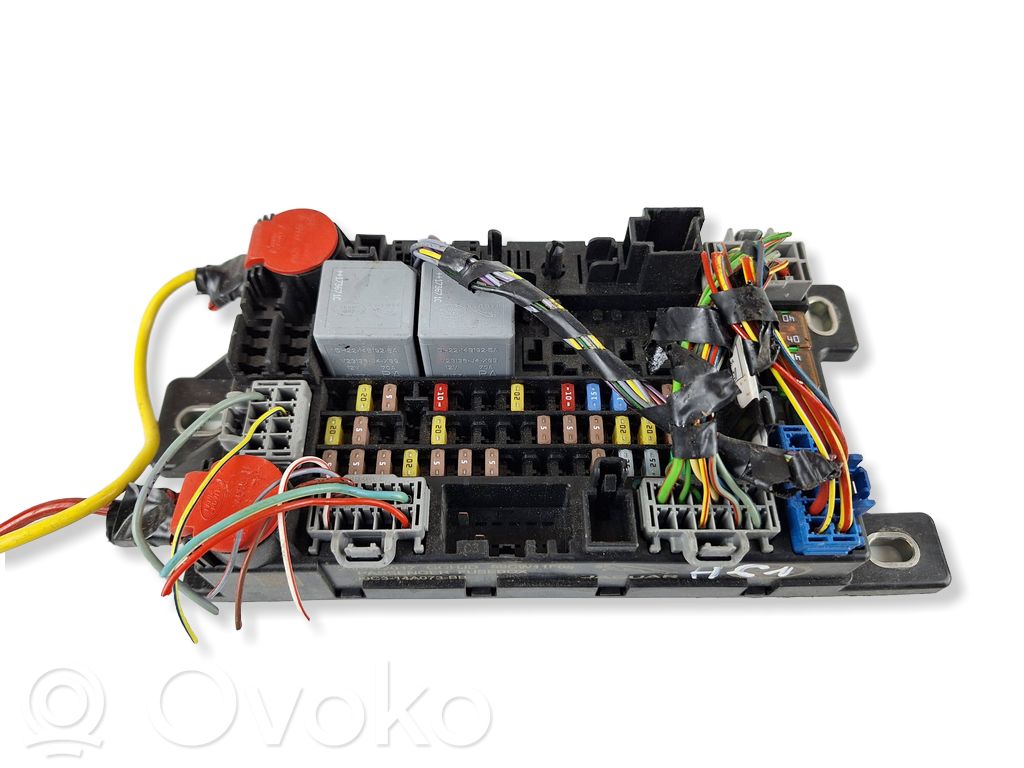 Jaguar E-Pace Fuse module 