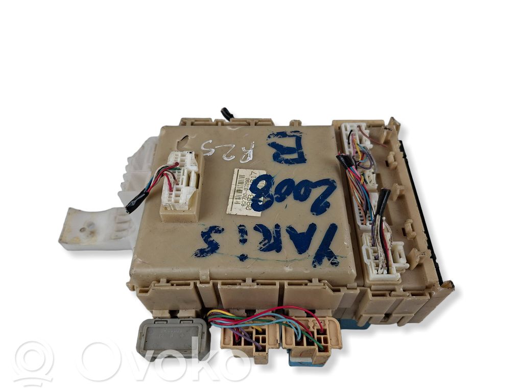 Toyota Yaris Fuse module 