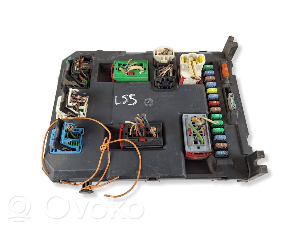 Citroen C3 Fuse module 