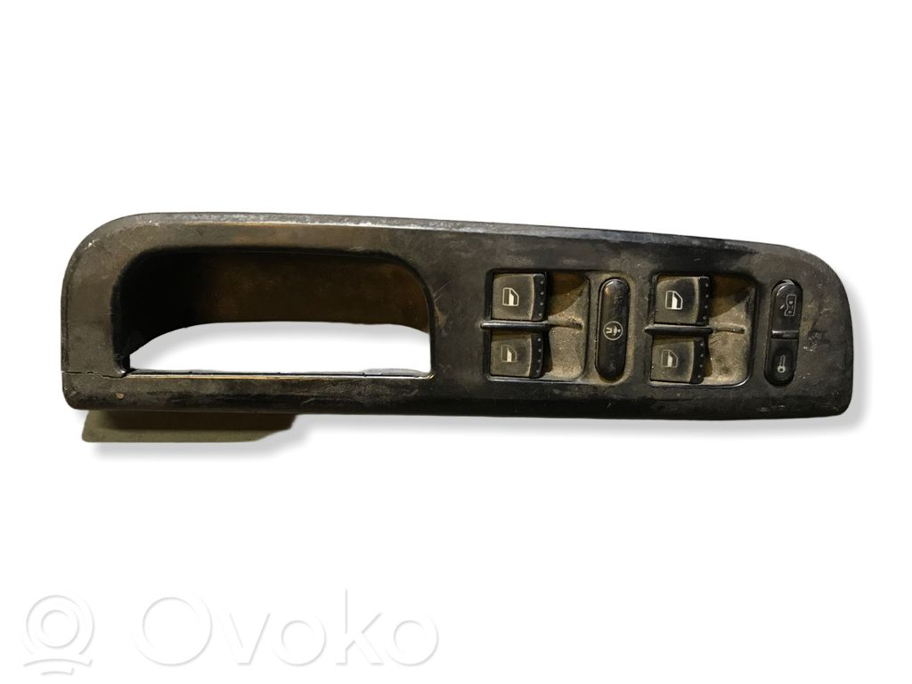 Volkswagen Golf IV Electric window control switch 