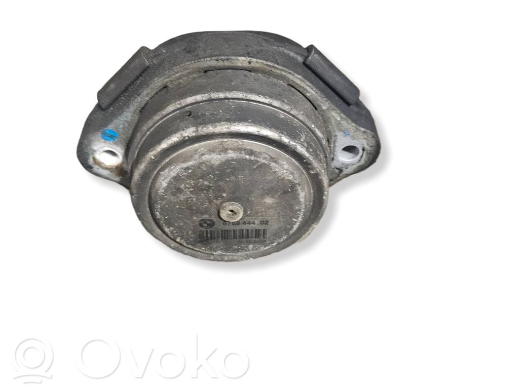 Engine mount bracket   6758444,28022006