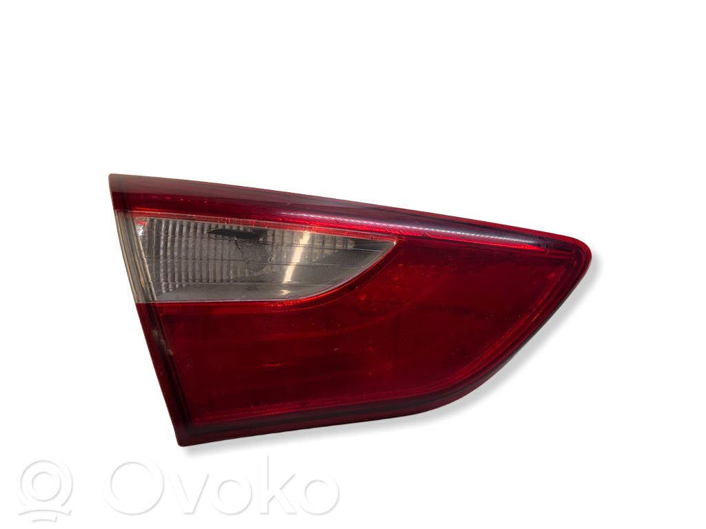 Hyundai i30 Takaluukun takavalot 