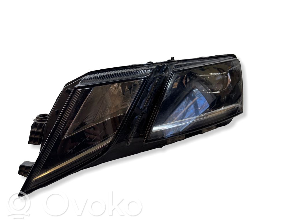 Skoda Octavia Mk3 (5E) Lampa przednia 