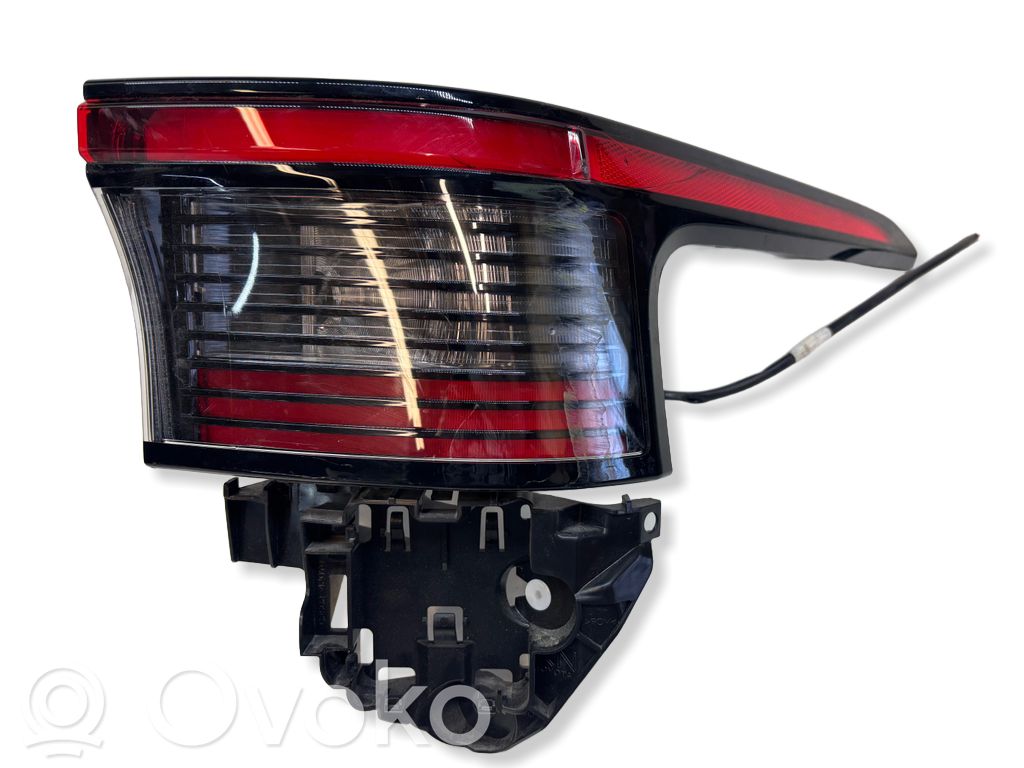 Toyota bZ4X Luz trasera/de freno 