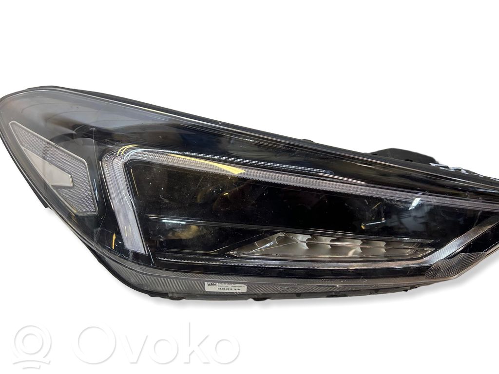 Lampa przednia   92102D7700,040420190838,R009D700059387
