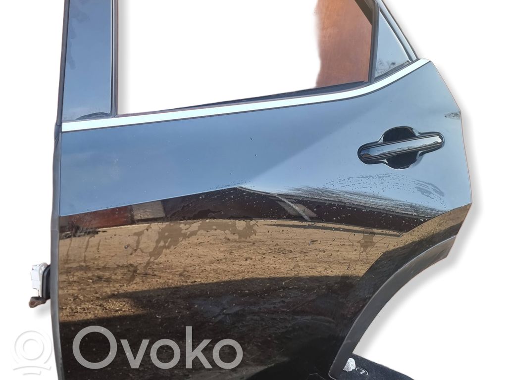 Lexus NX Puerta trasera 