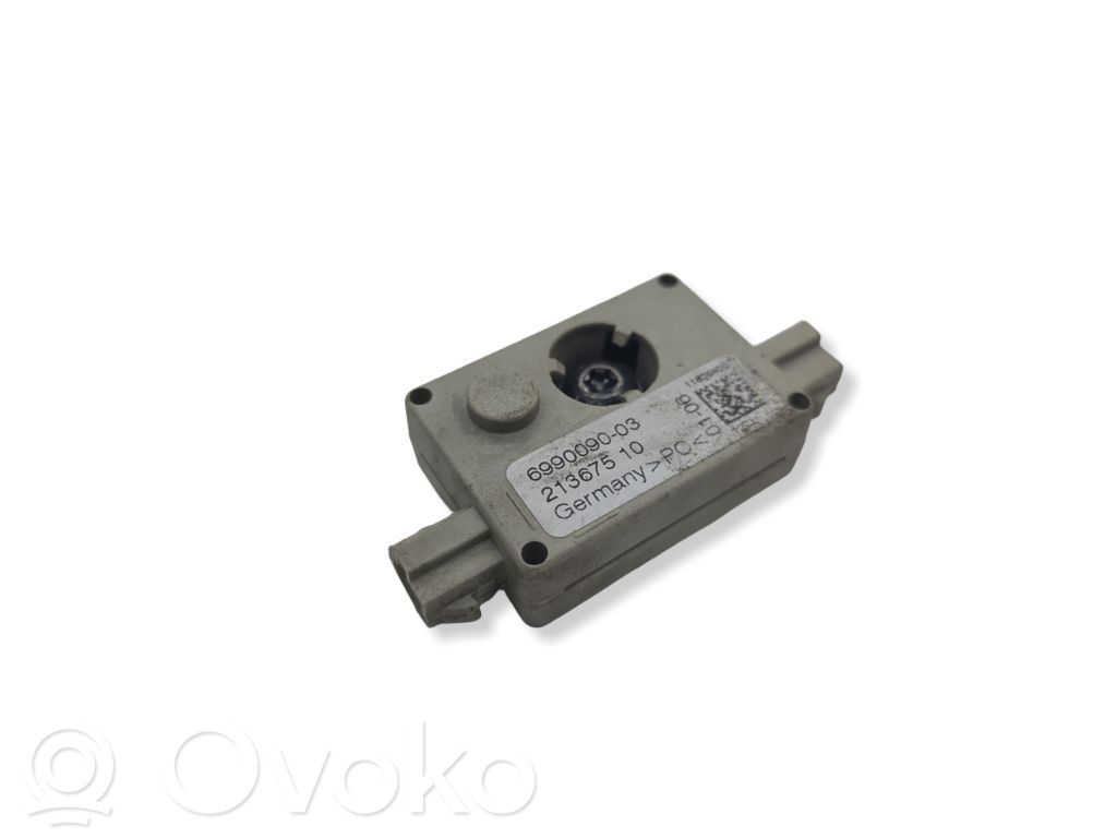 Amplificador de antena aérea   21367510,6990090,11836400