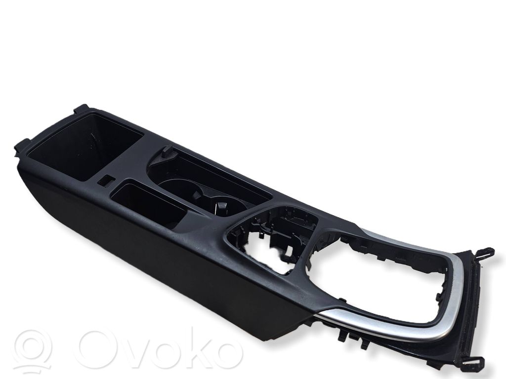 Opel Insignia A Center console 