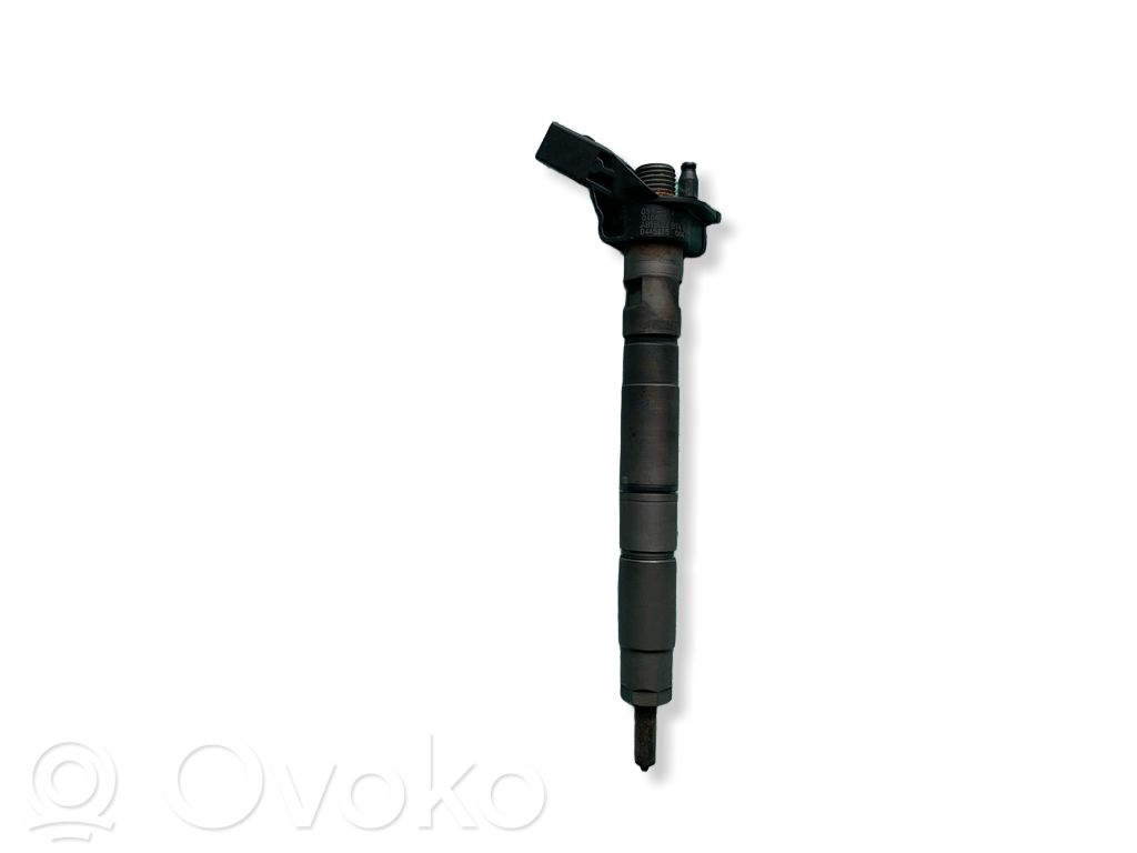 Audi A6 S6 C6 4F Fuel injector 