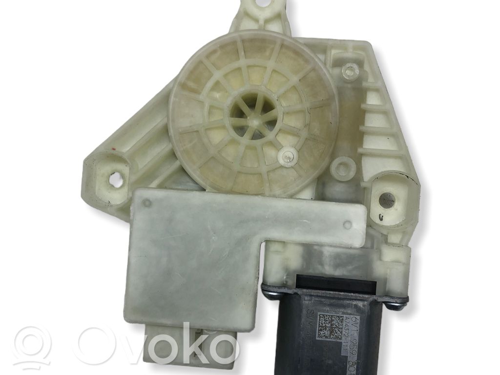 Skoda Rapid (NH) Silnik regulatora szyby drzwi przednich 