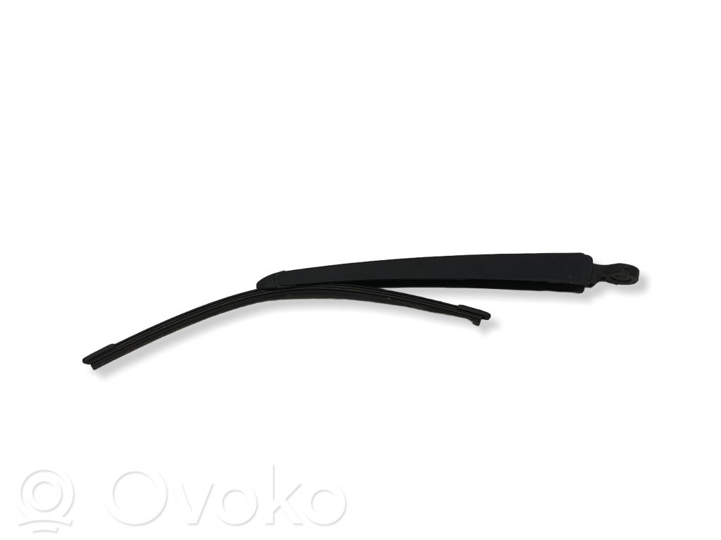 Volkswagen Tiguan Ramię wycieraczki szyby tylnej 