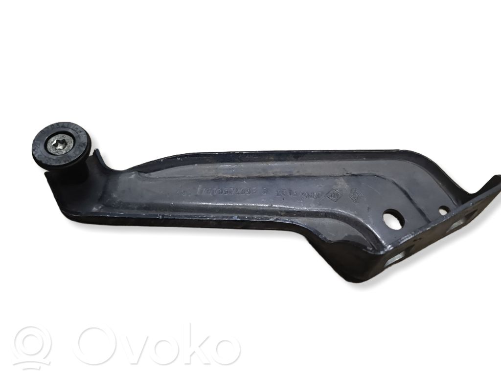 Tailgate/trunk/boot hinge   777957489R