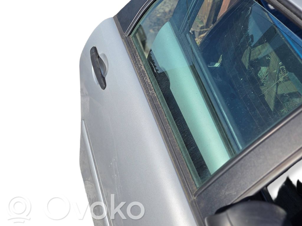 Rear door