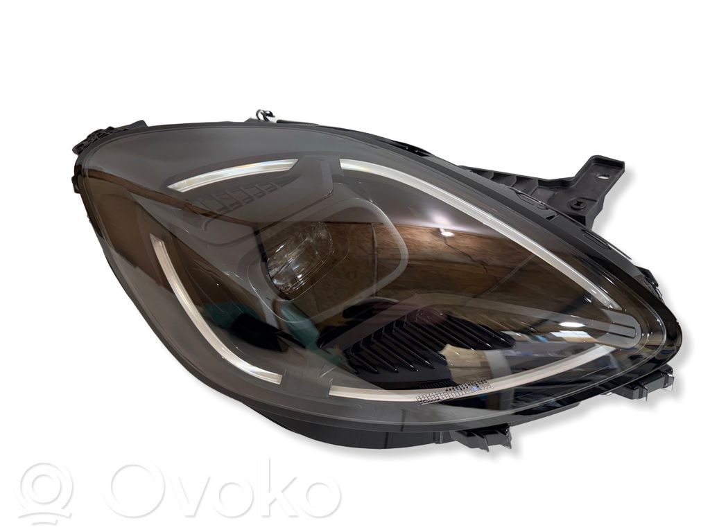 Ford Puma Headlight/headlamp 