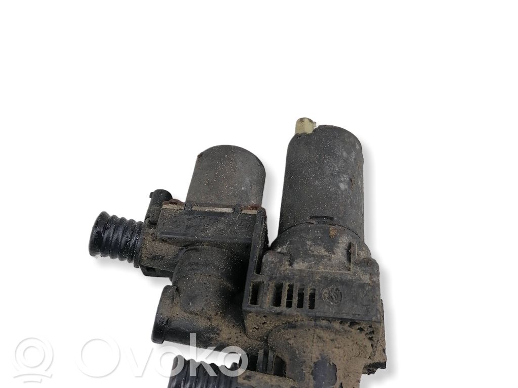 BMW 3 E46 Apsildes radiatora vārsts (-i) 