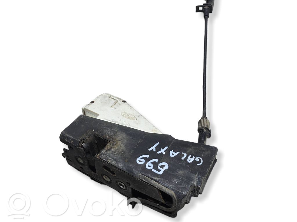 Priekšpusē slēdzene   403794,D25KB,93B220A20DDD