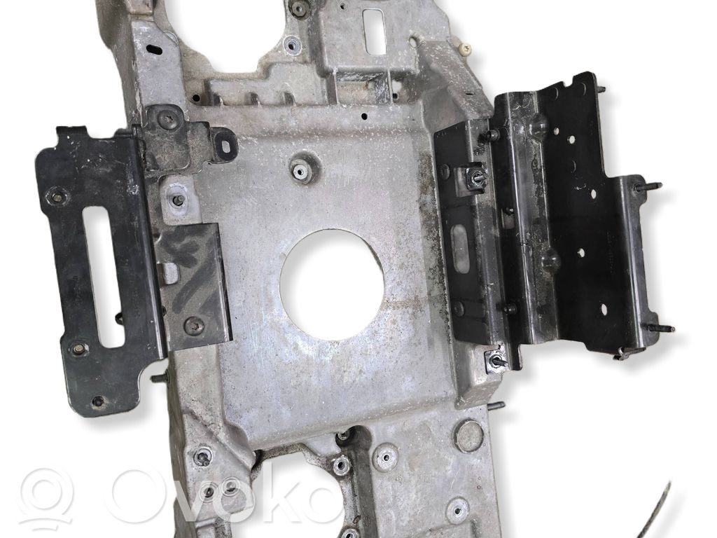 Jaguar I-Pace Engine mounting bracket 