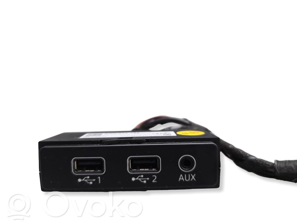 Audi A4 S4 B9 Enchufe conector USB 