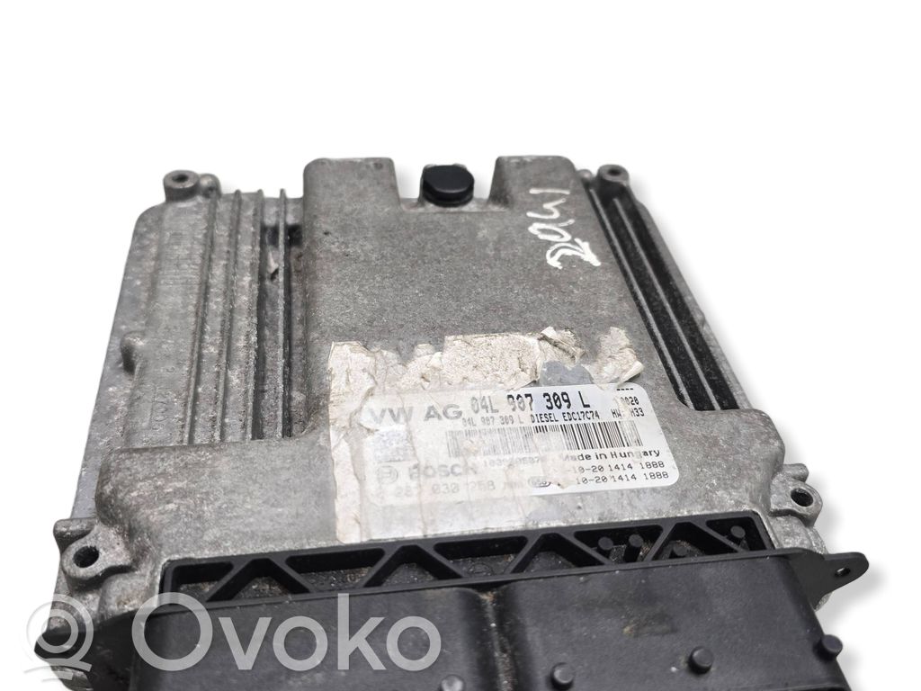 Audi A4 S4 B9 Engine control unit/module 