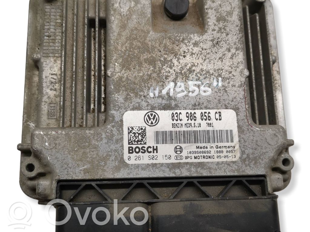 Volkswagen Golf V Engine control unit/module 