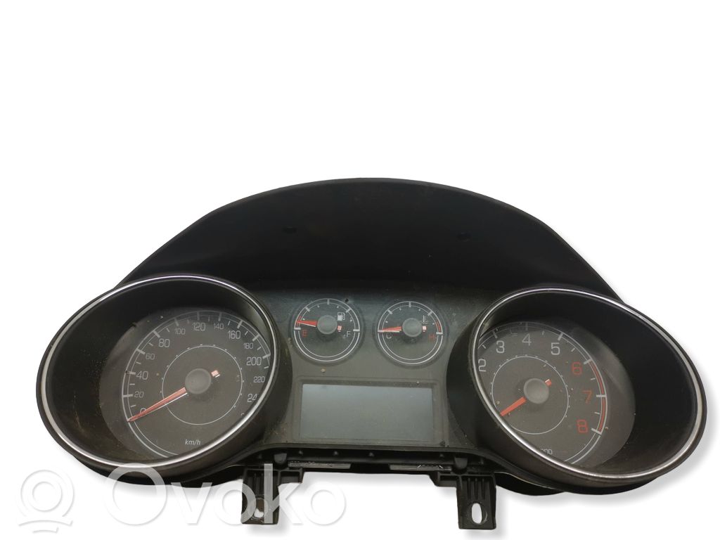 Fiat Bravo Spidometrs (instrumentu panelī) 