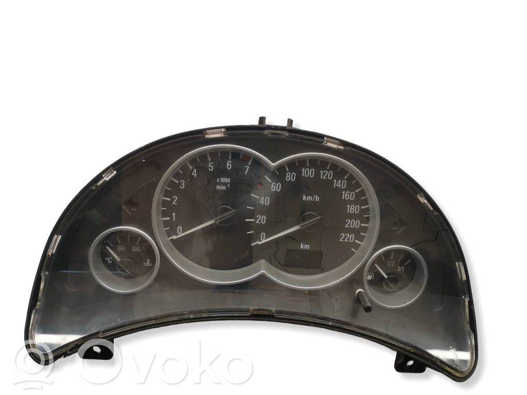 Opel Corsa C Speedometer (instrument cluster) 