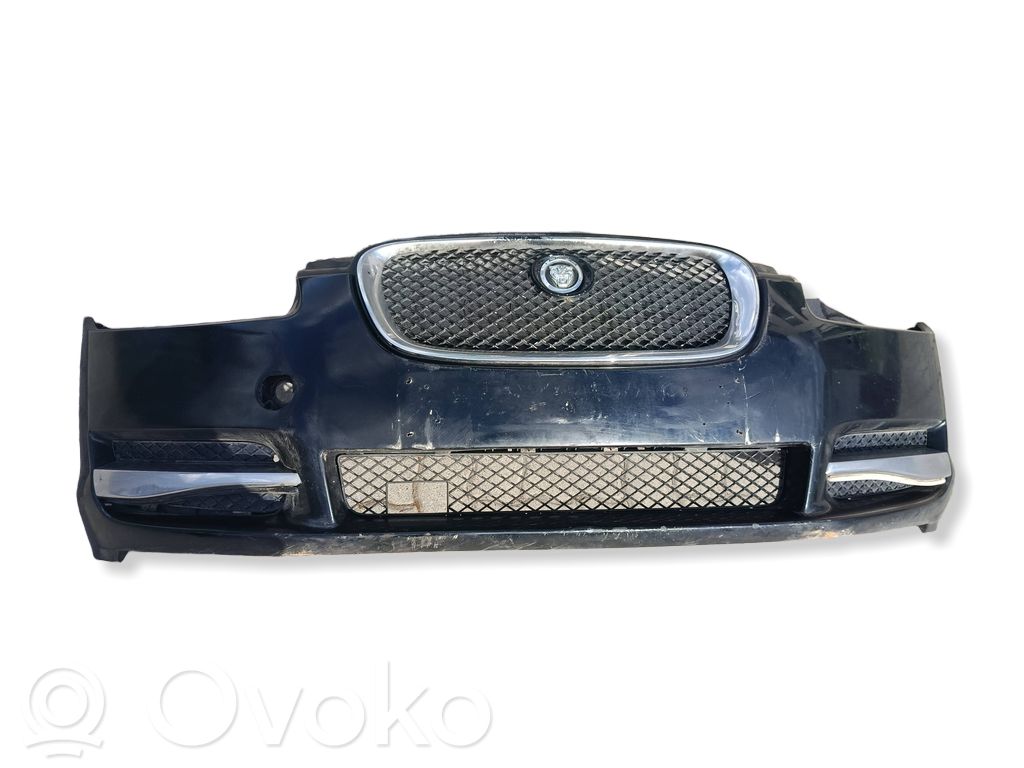 Jaguar XF X250 Parachoques delantero 