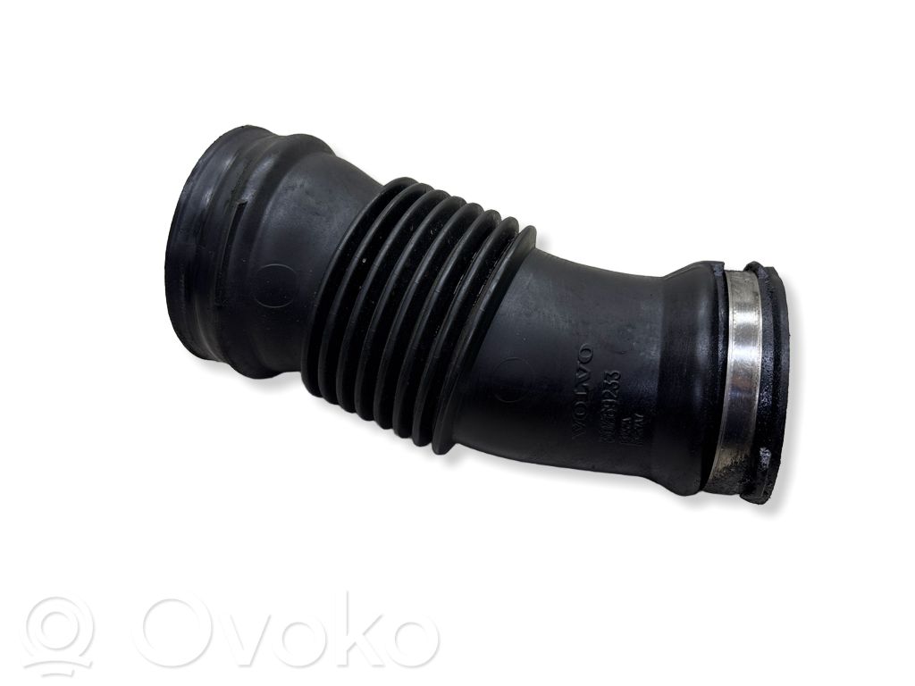 Volvo S60 Šļūtene (-es) / caurule (-es) 