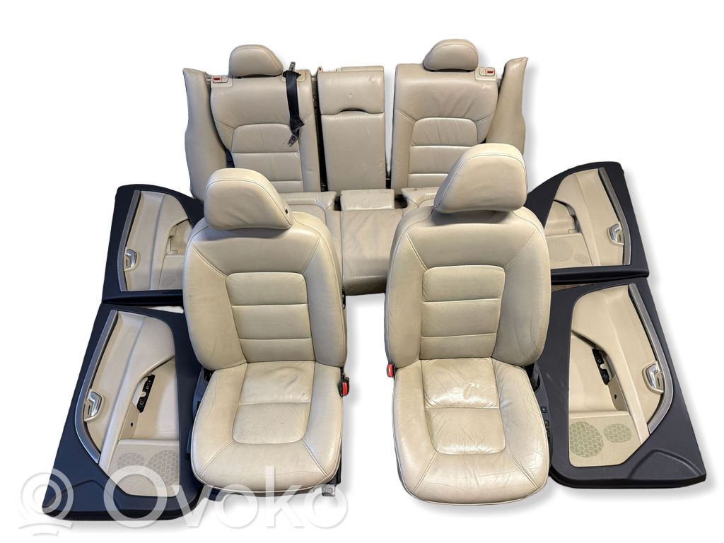 Seat set
