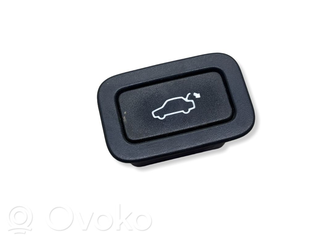 Volvo V70 Tailgate/trunk/boot open switch 