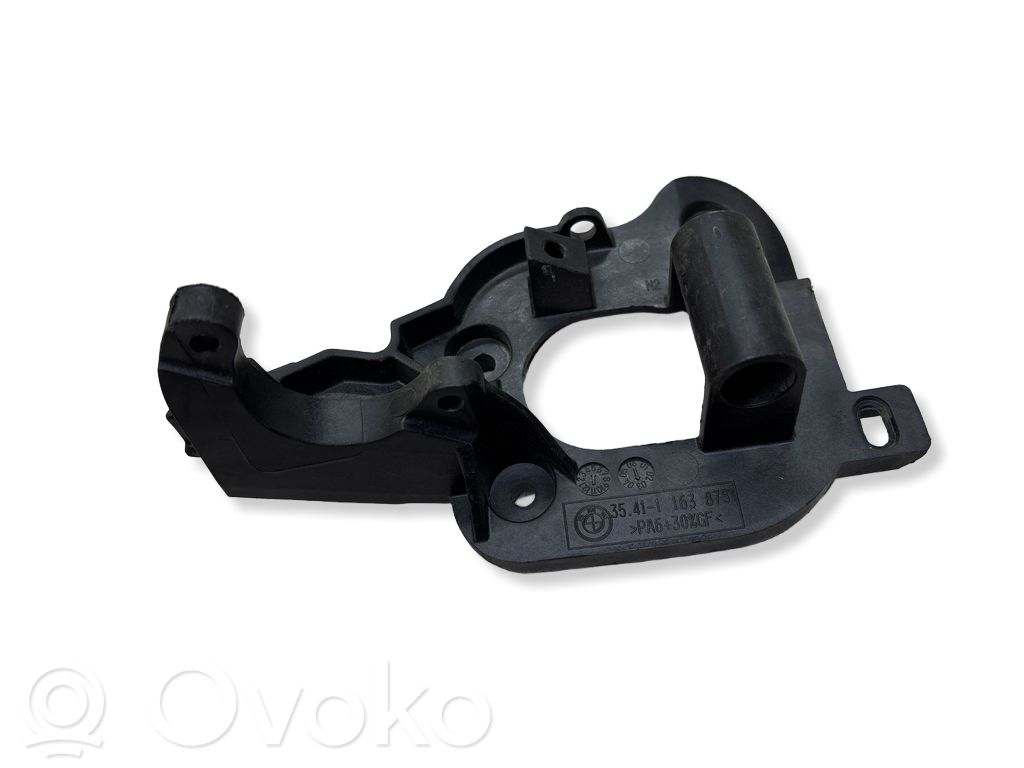 BMW 3 E46 Accelerator throttle pedal bracket 