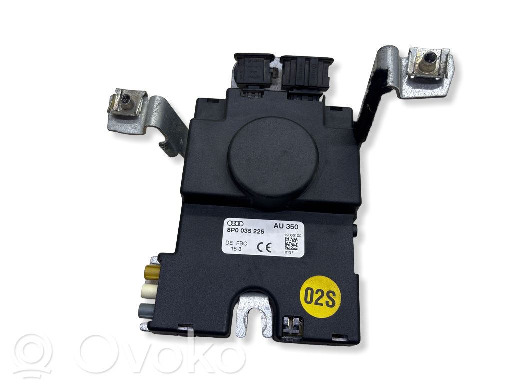 Audi A3 S3 8P Aerial antenna amplifier 