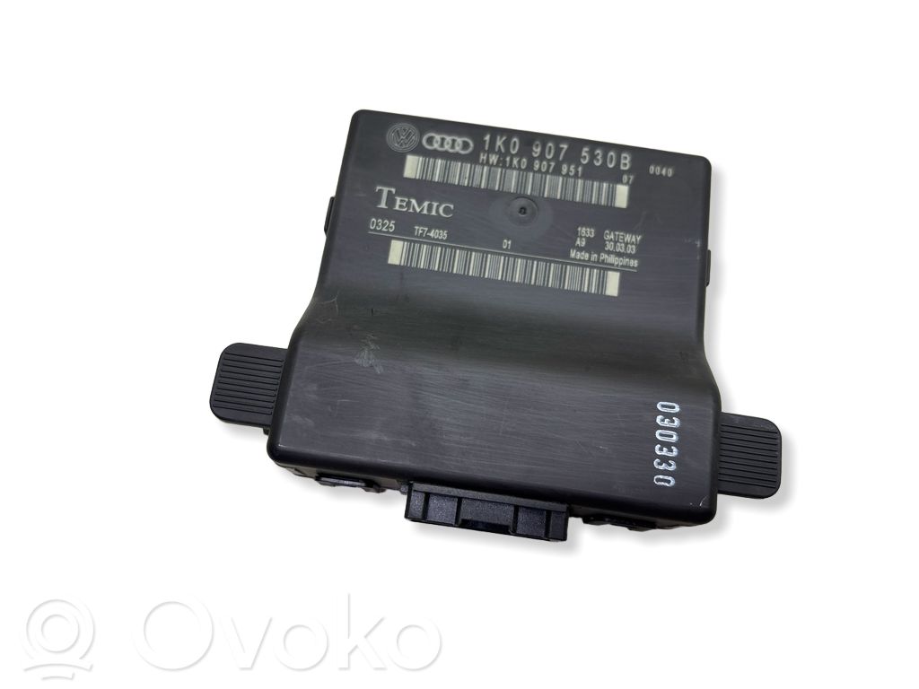 Audi A3 S3 8P Gateway control module 