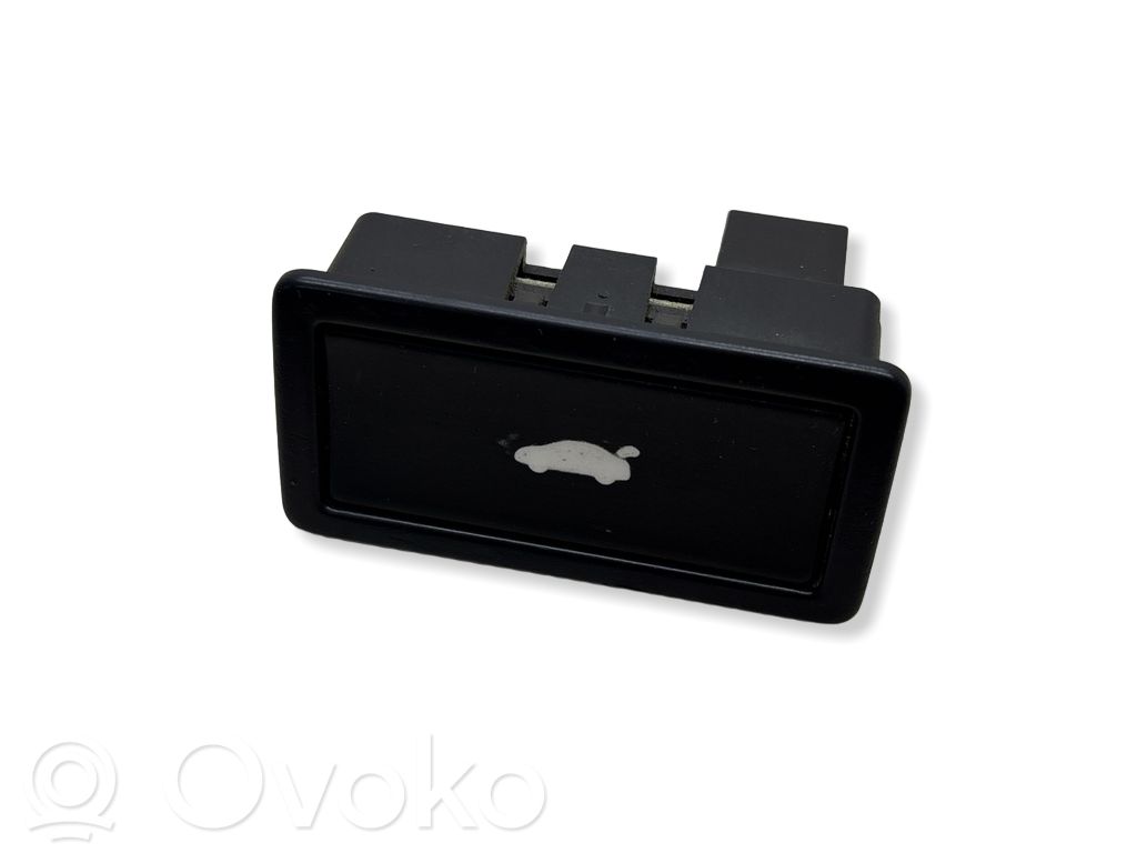 Przełącznik / Przycisk otwierania klapy bagażnika   3B0959831C