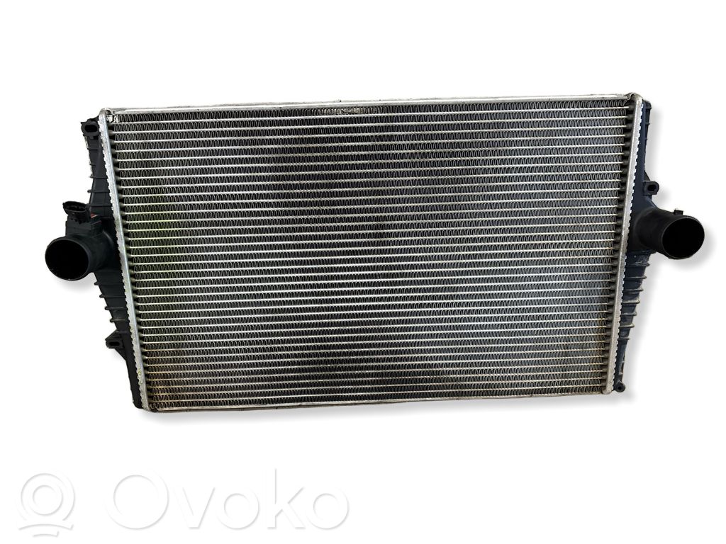 Volvo XC70 Interkūlerio radiatorius 