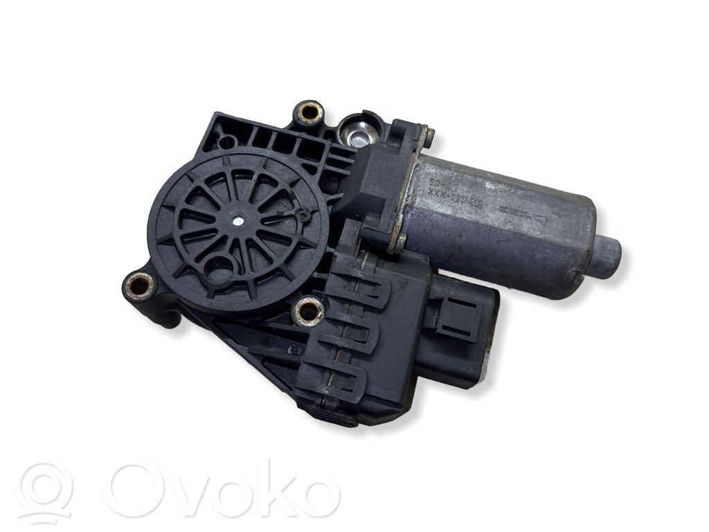 Audi A6 S6 C5 4B Silnik regulatora szyby drzwi przednich 