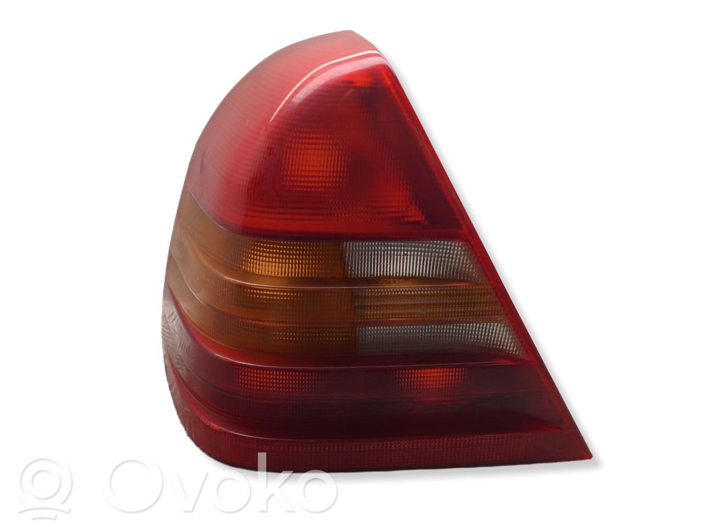 Lampa tylna   3301520505,49398,2028200364,A2028200364