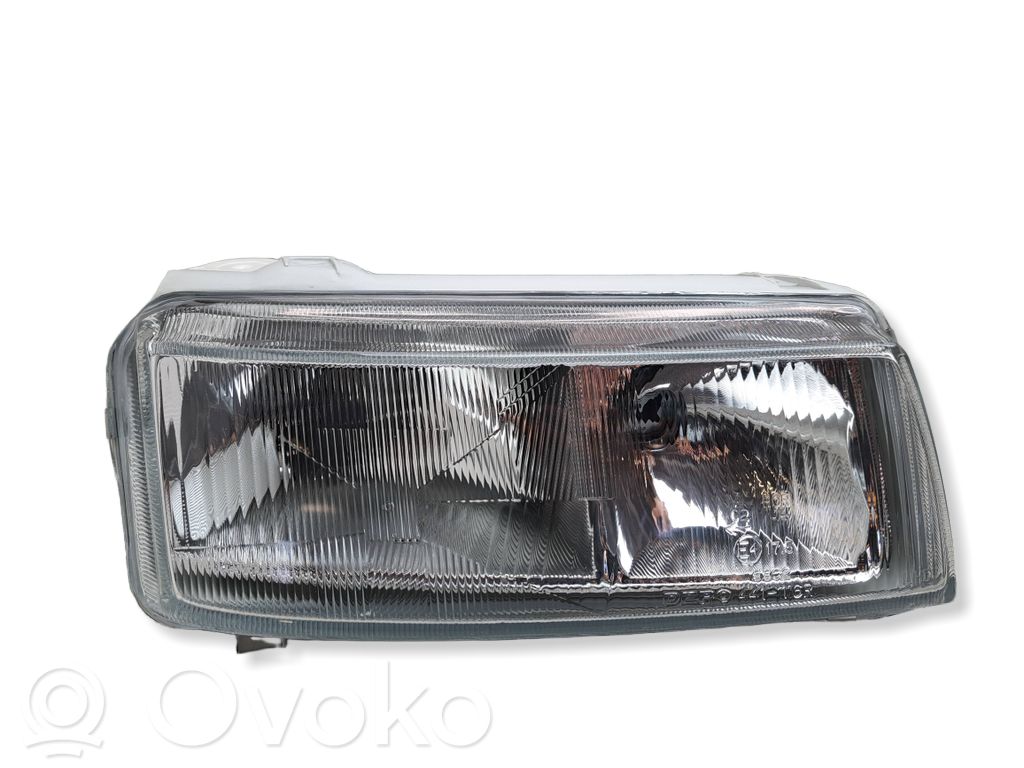 Volkswagen PASSAT B4 Faro/fanale 