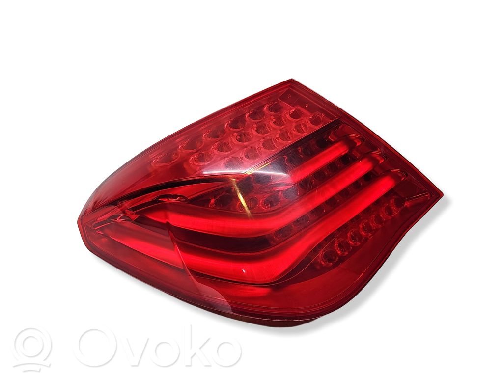 BMW 7 F01 F02 F03 F04 Lampa tylna 