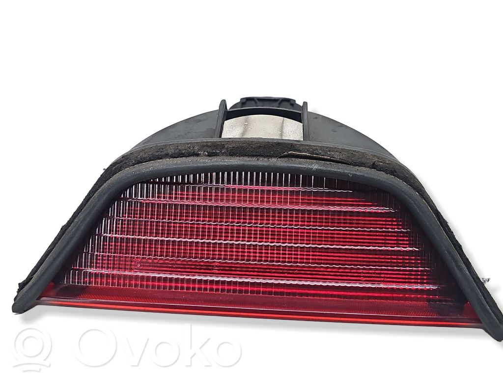 BMW 5 E39 Third/center stoplight 